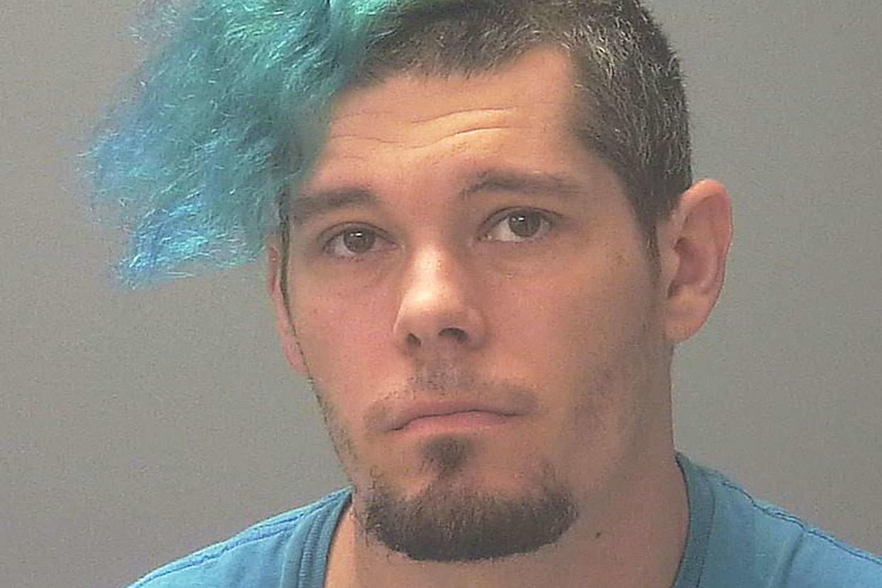 How a Cry for Help Hidden in a Jersey Mike’s Subs Bathroom Led to Woman